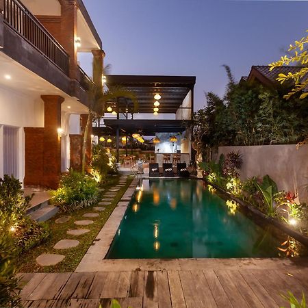 Sujiwa Ubud Hotel & Villa Εξωτερικό φωτογραφία