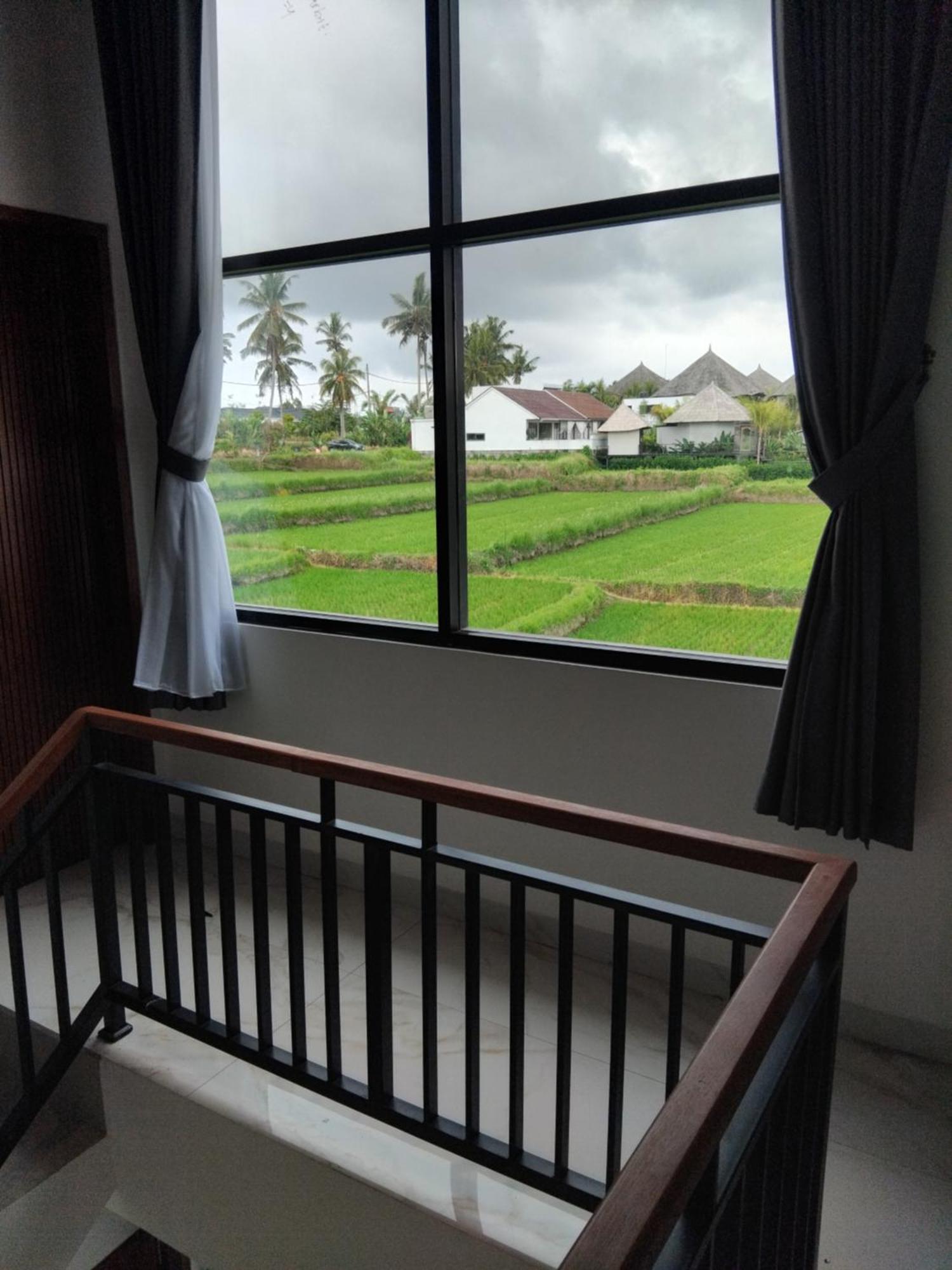 Sujiwa Ubud Hotel & Villa Εξωτερικό φωτογραφία