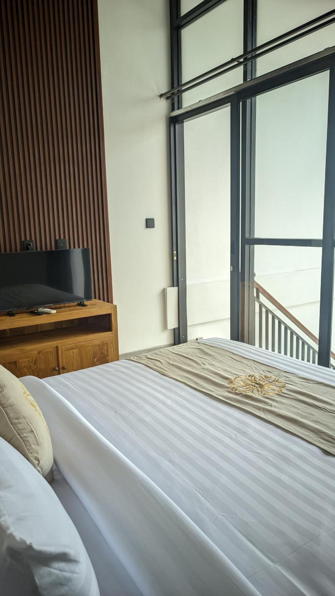 Sujiwa Ubud Hotel & Villa Εξωτερικό φωτογραφία
