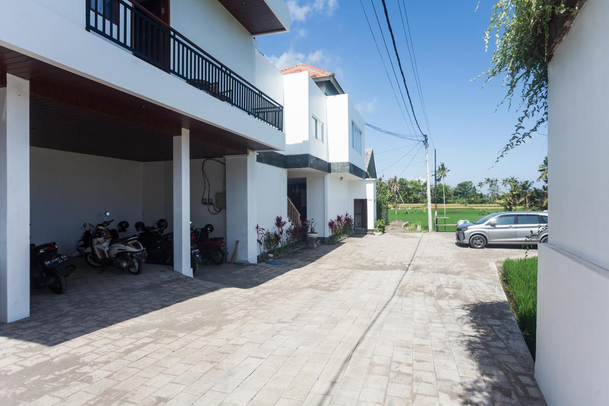 Sujiwa Ubud Hotel & Villa Εξωτερικό φωτογραφία