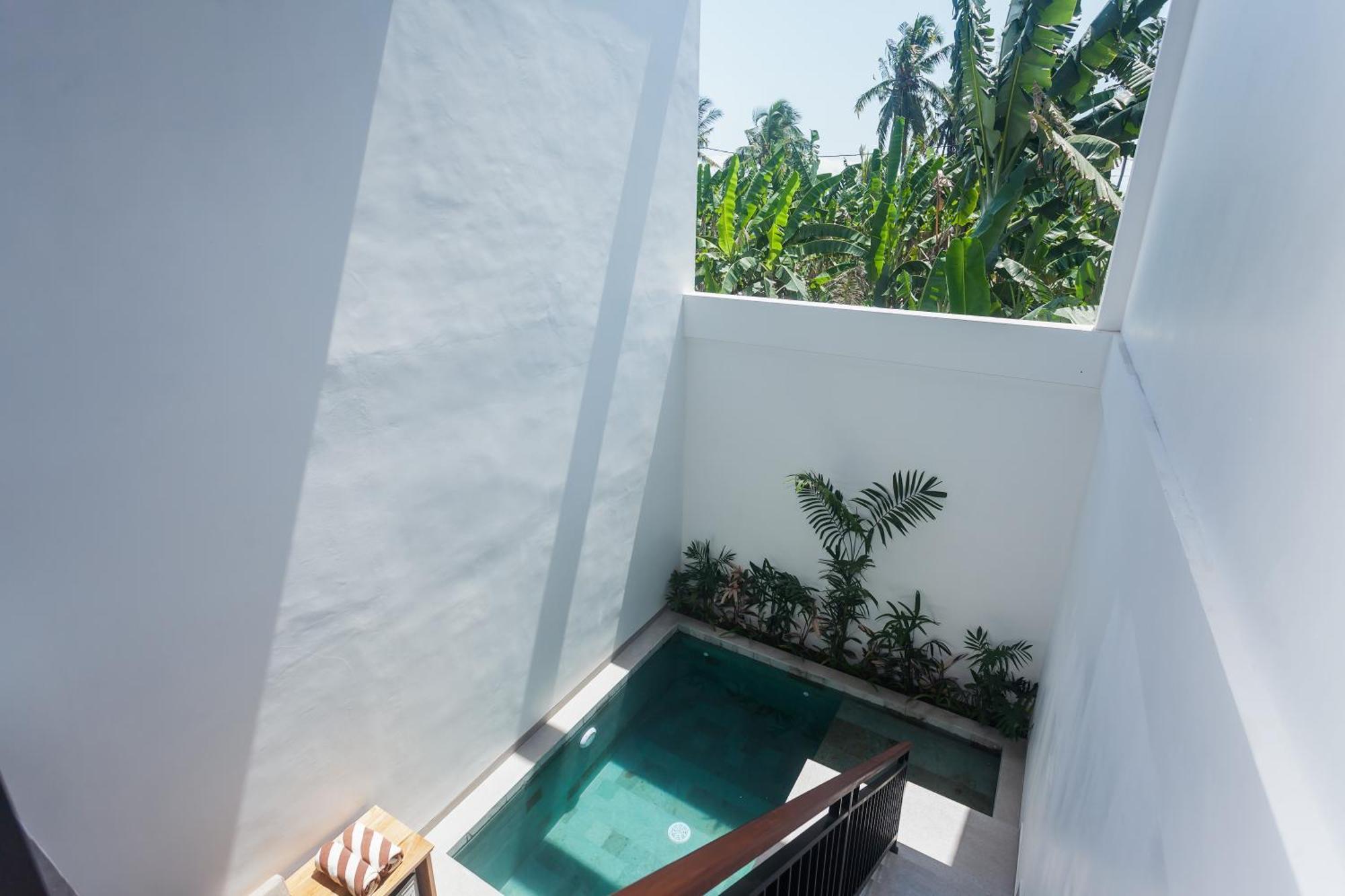 Sujiwa Ubud Hotel & Villa Εξωτερικό φωτογραφία